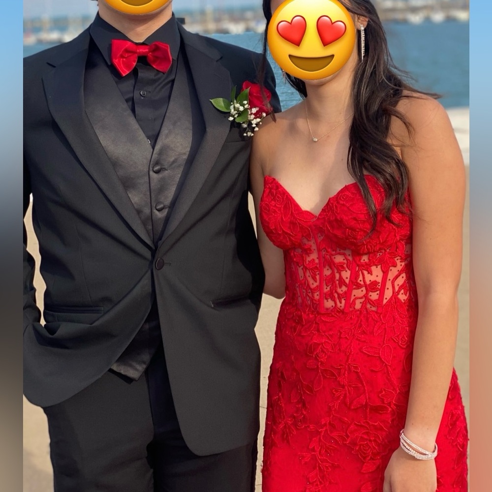 Sherri Hill 55467 Size 6 Red Prom Dress 2024 - Picture 2 of 5